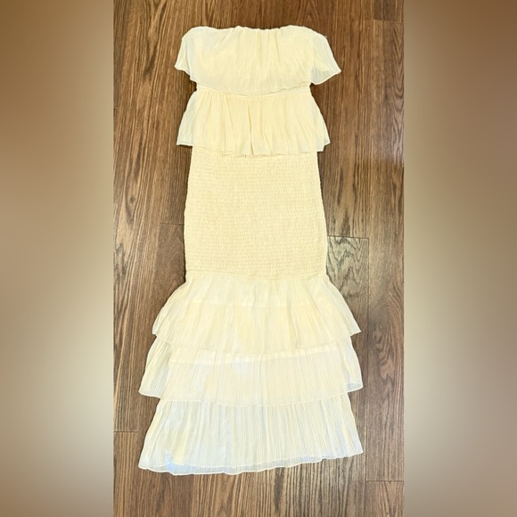 Strapless Smocked Bodice Dress - Picture 2 of 7